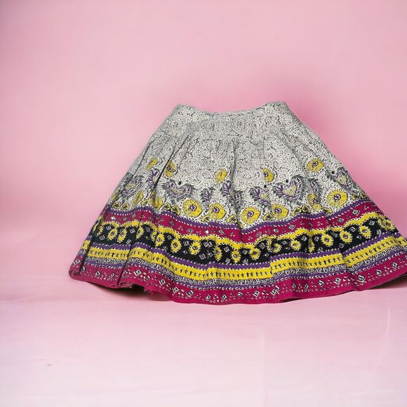 Downeast Basics Women’s Skirt High Waist Size Medium Pre-Owned. Missing Belt - Picture 1 of 6